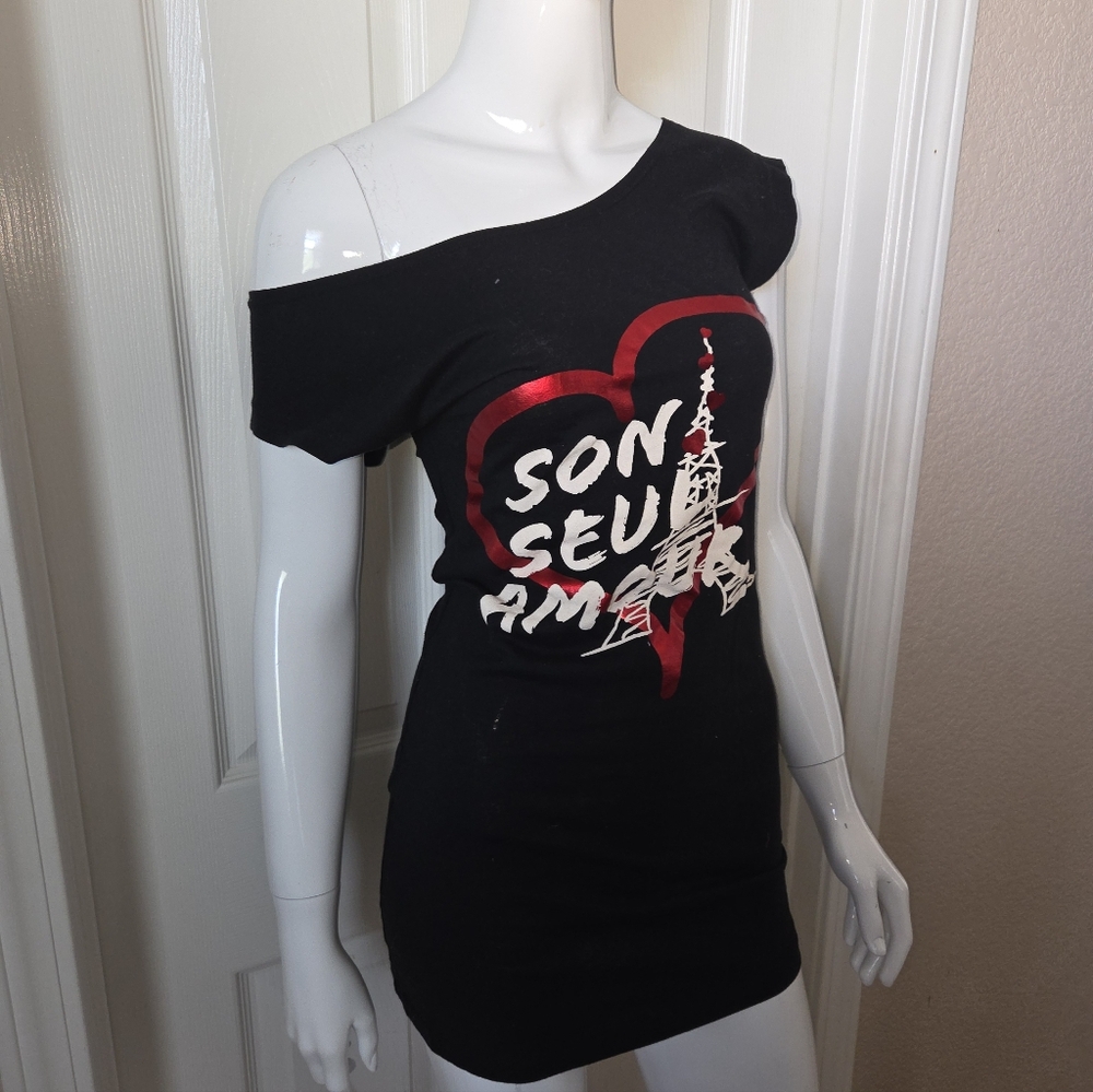 Black Off-Shoulder Graphic Dress